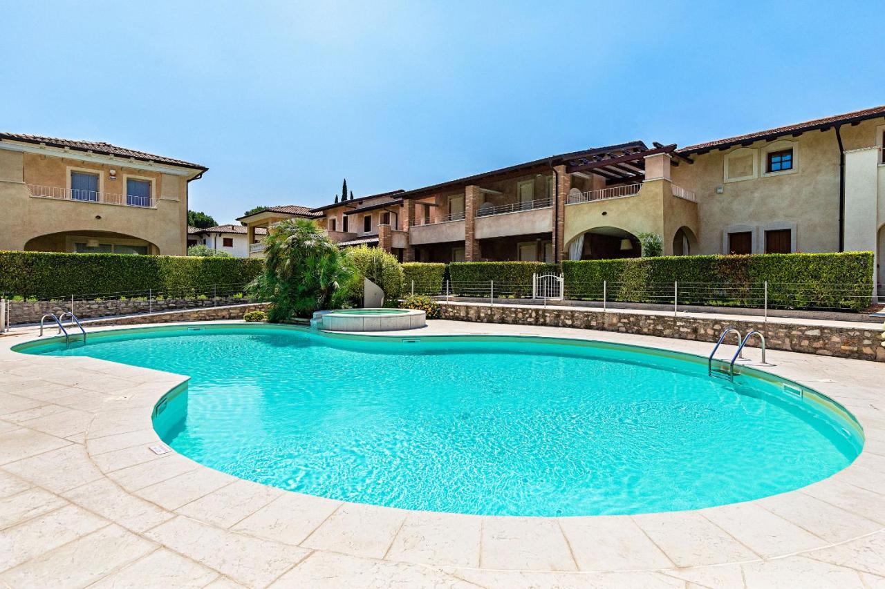 La Romantica Holiday Home By Wonderful Italy Manerba del Garda Exterior foto