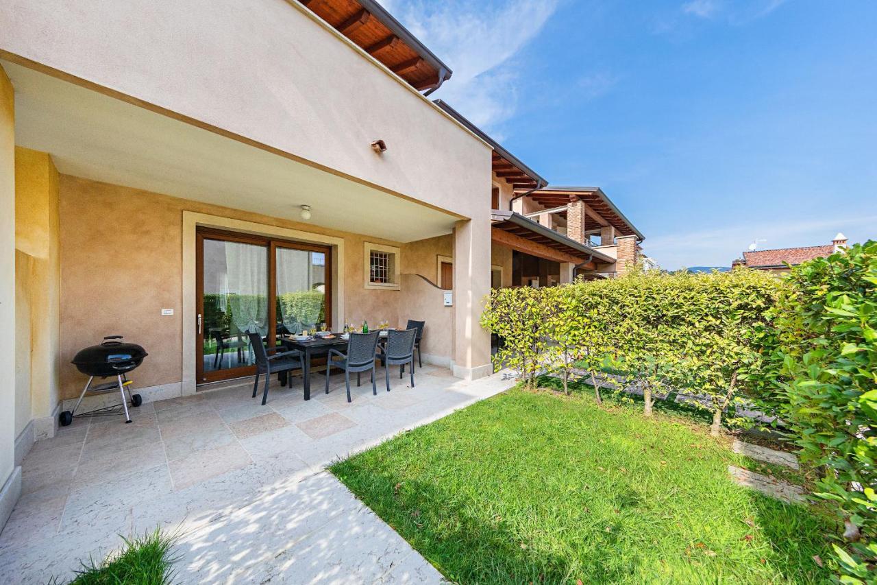 La Romantica Holiday Home By Wonderful Italy Manerba del Garda Exterior foto